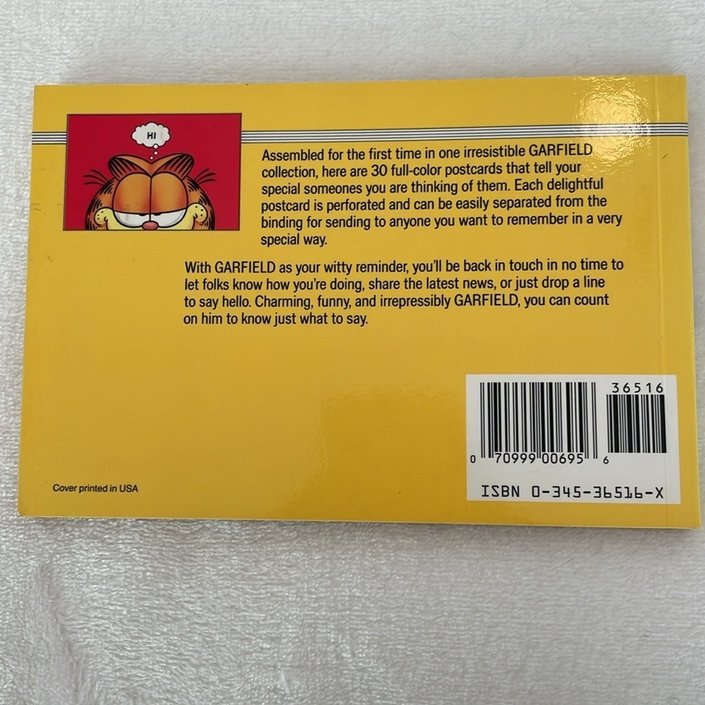 Vintage 1989 Garfield “thinking of you”
Postcard book — 30 full colour cards. - Picture 6 of 17
